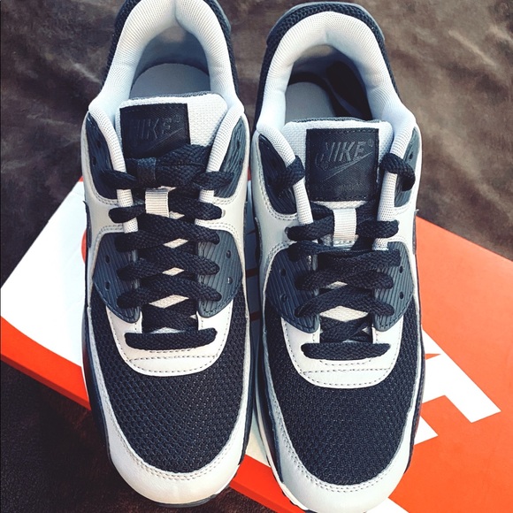 Air Max 90 Essential ‘Wolf Grey’ - Picture 4 of 6